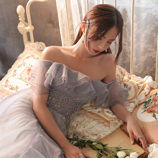 ชุดราตรี ชุดราตรีสวยหรู แบบ ทันสมัย Evening dress