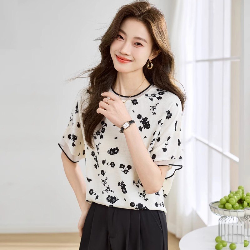 เสื้อเชิ้ตผู้หญิงใส่ทํางาน 390 บาทต่อชิ้น ฟรีค่าจัดส่ง
