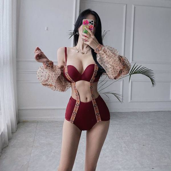 ชุดว่ายน้ำผู้หญิง ชุดว่ายน้ำน่ารัก Bikini ชุดไปทะเล