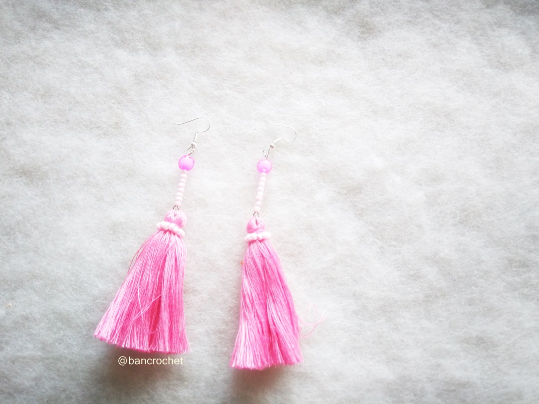 ต่างหูถักโครเชต์ crochet earrings สีชมพู 4.5 นิ้ว