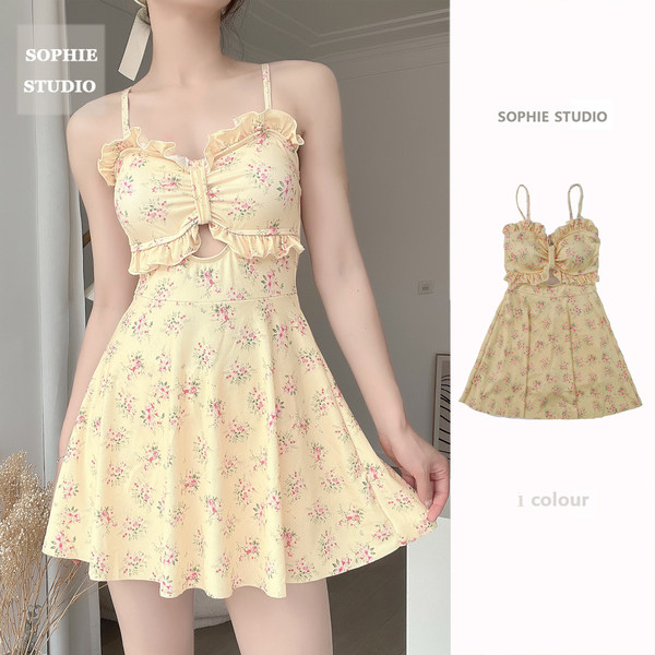 ชุดว่ายน้ำผู้หญิง ชุดว่ายน้ำน่ารัก Bikini ชุดไปทะเล