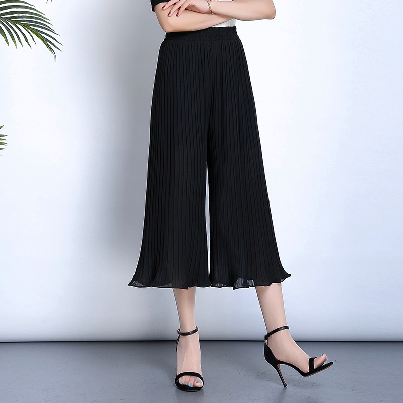 Trousers517 กางเกงขายาวชีฟองอัดพลีทสีดำ เอวยางยืด ผ้าชีฟองเนื้อดีหนามีน้ำหนักทิ้งตัว งานสวยผ้านุ่มน่าใส่ แมทช์กับเสื้อทรงไหนก็ดูดี