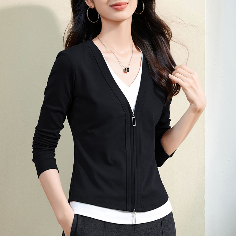 เสื้อยืดสีดำ แฟชั่น เสื้อยืด T-shirt สีดำ สวมใส่สบาย ไม่ร้อน