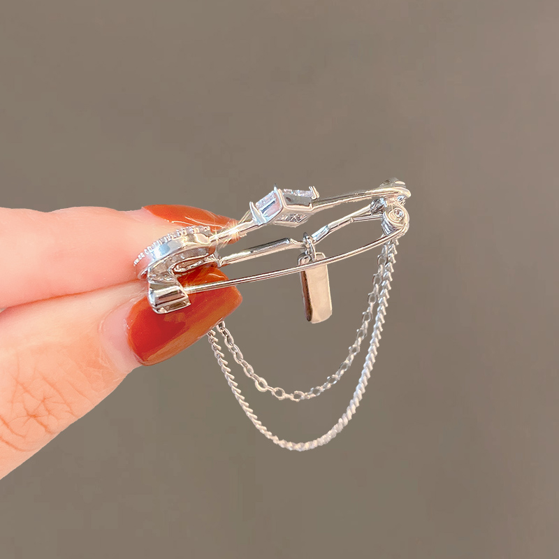 เข็มกลัด เข็มกลัดสวยๆ เข็มกลัดติดเสื้อ Brooch