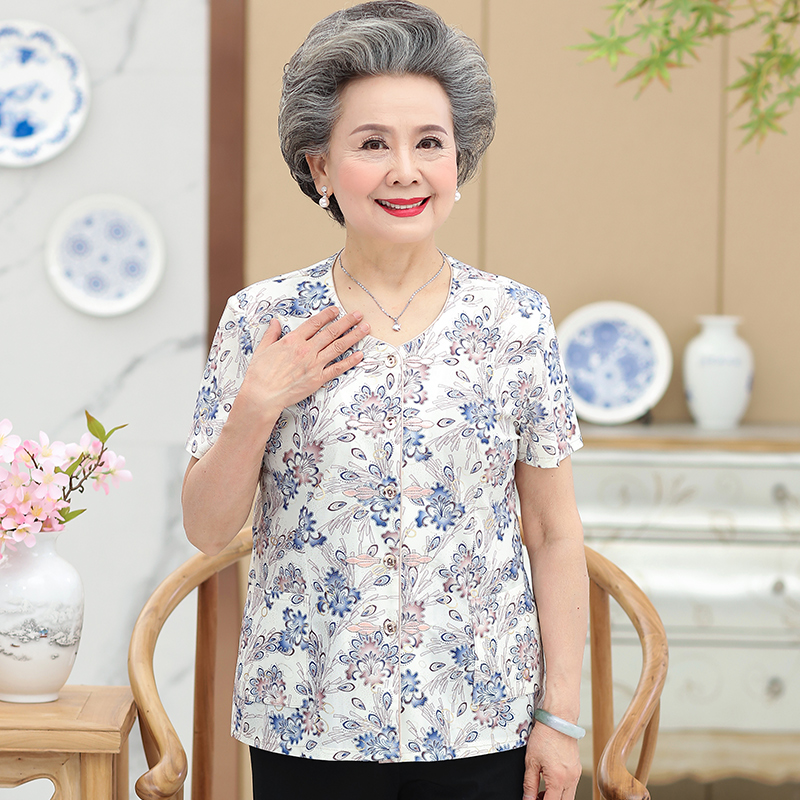 เสื้อคุณยาย เสื้อผู้วัยอายุ60-70ปี มีขนาด L-4XL(อกประมาณ35-45นิ้ว)