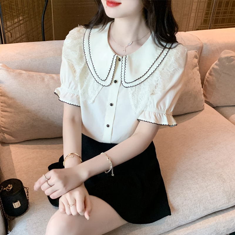 เสื้อลูกไม้ แขนสั้น