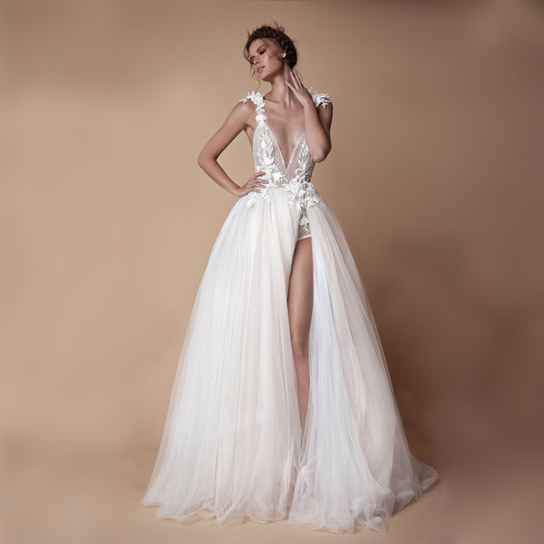ชุดแต่งงาน Wedding Dress แบรนด์ Angel