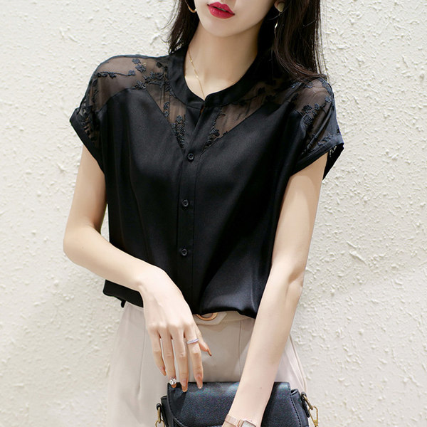 เสื้อลูกไม้ แขนสั้น