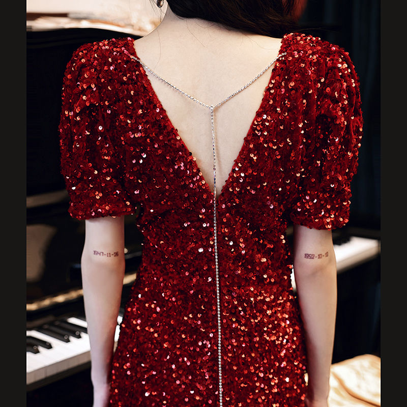 ชุดราตรี ชุดราตรีสวยหรู แบบ ทันสมัย Evening dress