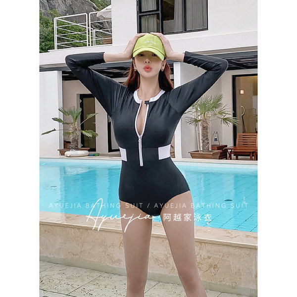 ชุดว่ายน้ำผู้หญิง ชุดว่ายน้ำน่ารัก Bikini ชุดไปทะเล