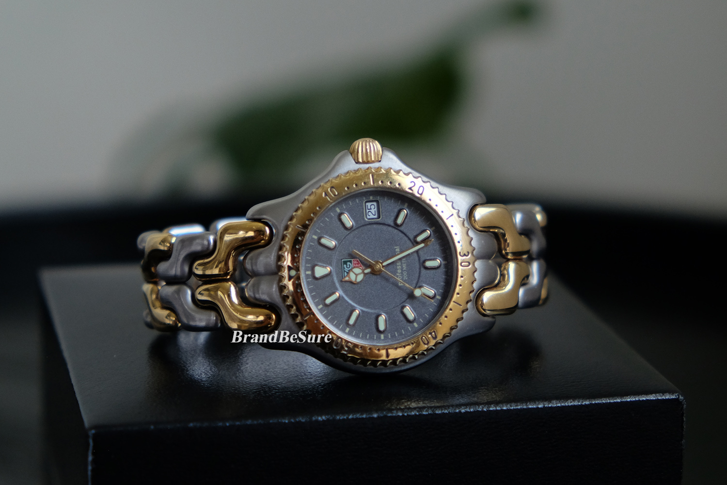 Tag Heuer Grey Dial / 2 Tone Sel Date Watch (32 MM.) ก้างปลา