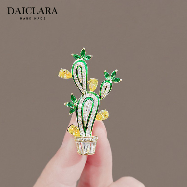 เข็มกลัด เข็มกลัดสวยๆ เข็มกลัดติดเสื้อ Brooch