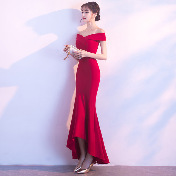 ชุดราตรี ชุดออกงาน ดีไซน์หรู แบรนด์ Angel