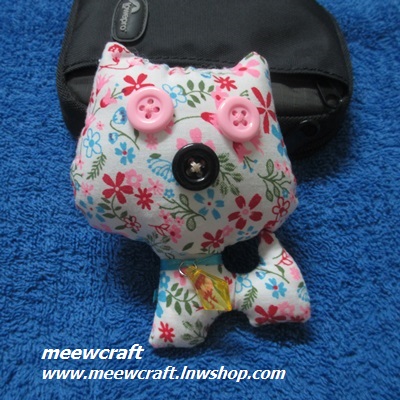 ตุ๊กตาบีบมีเสียง สูง 4" #0102-012