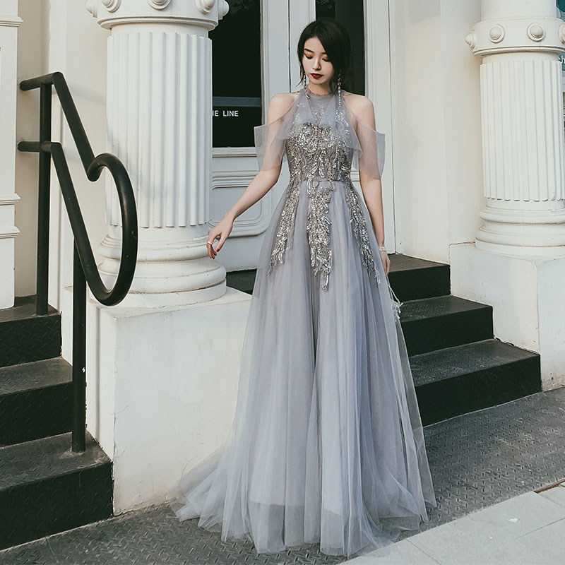ชุดราตรี ชุดราตรีสวยหรู แบบ ทันสมัย Evening dress