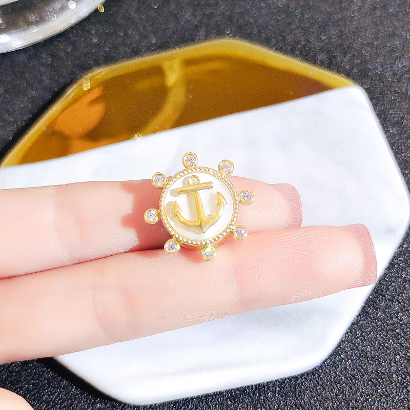 เข็มกลัด เข็มกลัดสวยๆ เข็มกลัดติดเสื้อ Brooch