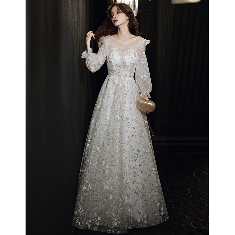 ชุดราตรี ชุดราตรีสวยหรู แบบ ทันสมัย Evening dress