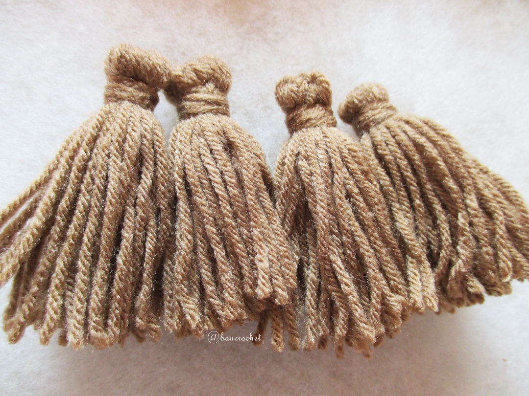 พู่สีน้ำตาลโครเชต์ ไหมพรม 4 ply tassel crochet acrylic yarn 4 ply