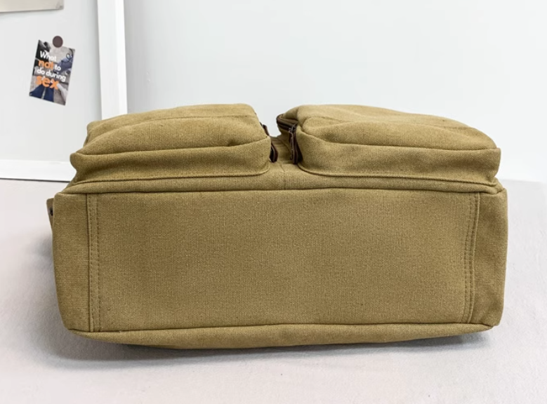 กระเป๋าสะพายผ้าแคนวาส ผู้ชาย แบบวัยรุ่น ดีไซน์เท่ มีสไตล์ มาพร้อมสายสะพาย และ หูหิ้ว ดีไซน์เก๋ 717836