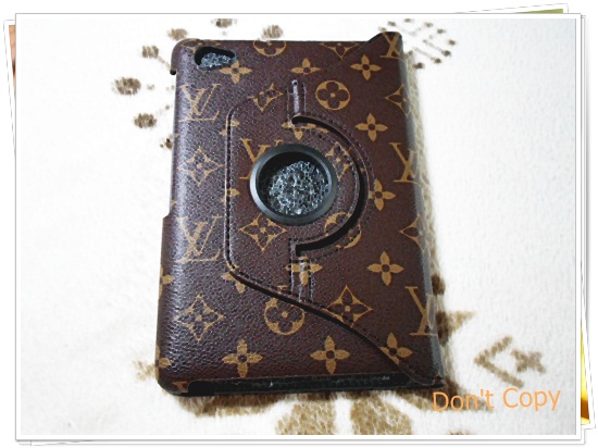 เคส samsung galaxy tab 7.7 นิ้ว Lv สีน้ำตาล ลายใหญ่