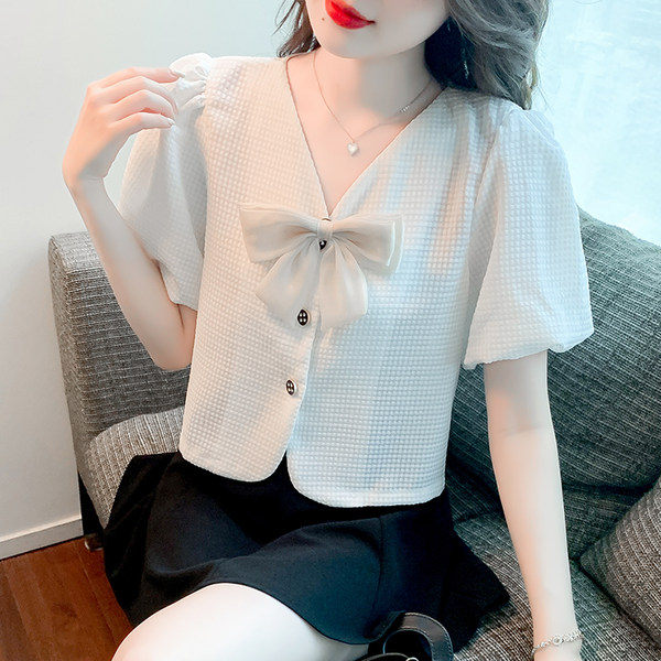 เสื้อเชิ้ตแขนยาววัยรุ่น ลายสวยๆ แบรนด์ YIL AN