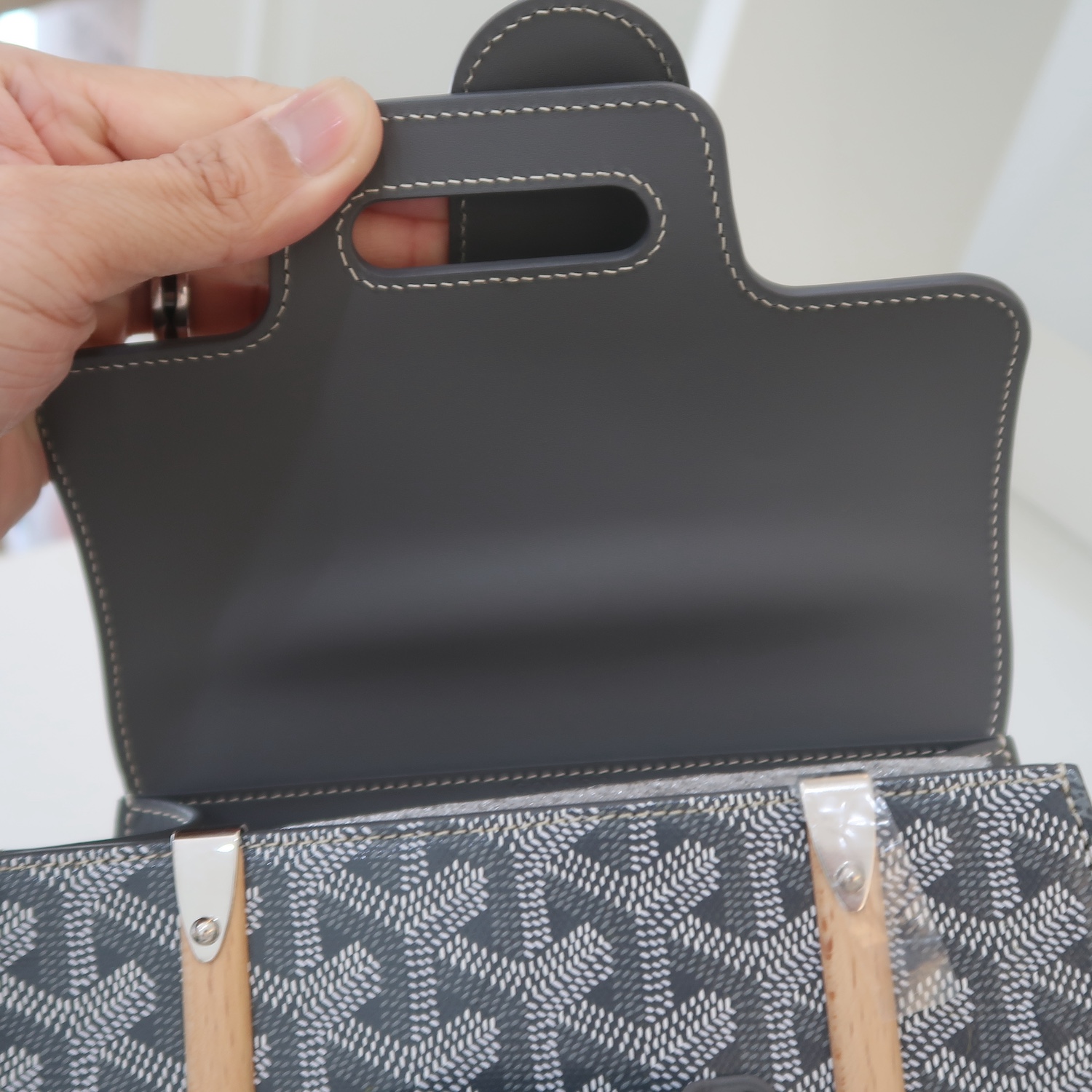 Goyard Grey Saigon Mini Structure (2023)