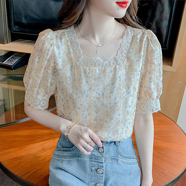 เสื้อลูกไม้ แขนสั้น