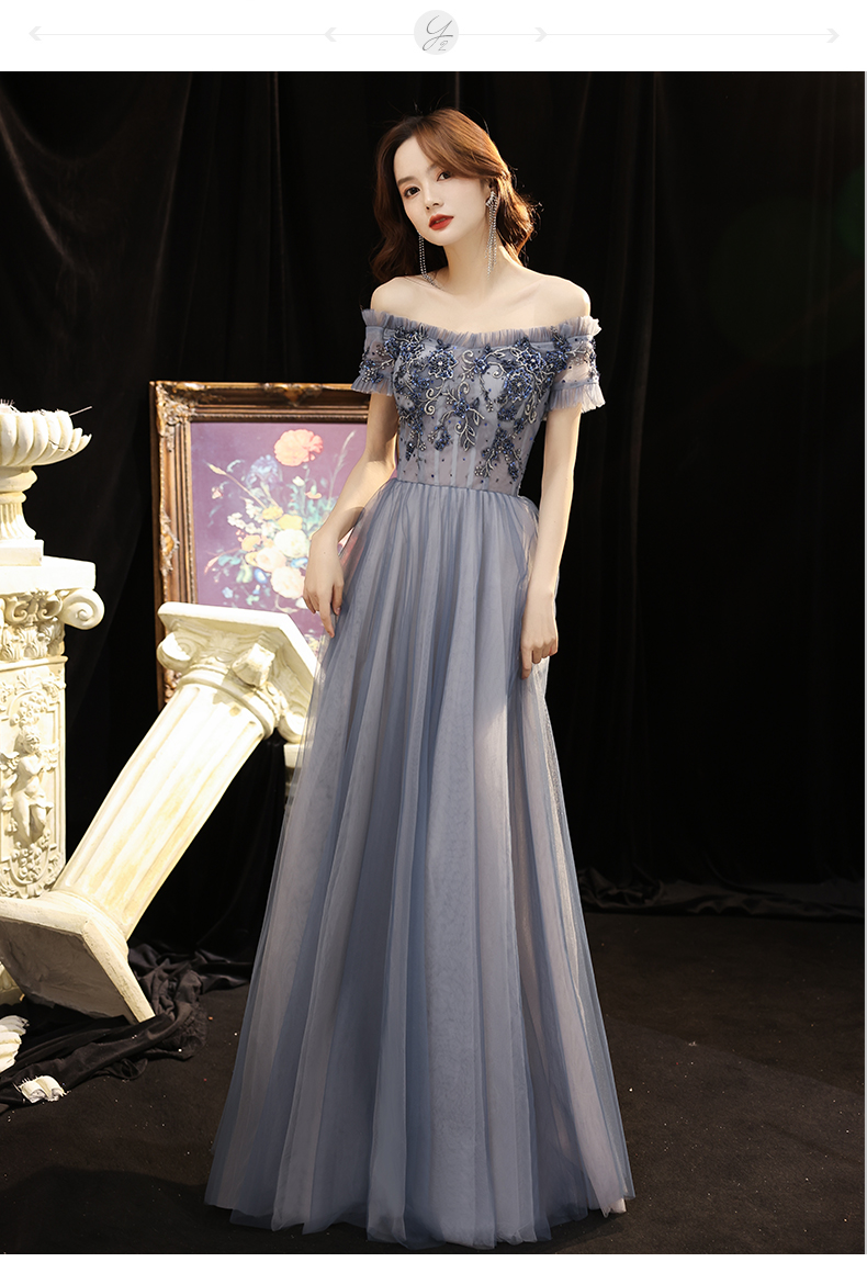 ชุดราตรี ชุดราตรีสวยหรู แบบ ทันสมัย Evening dress