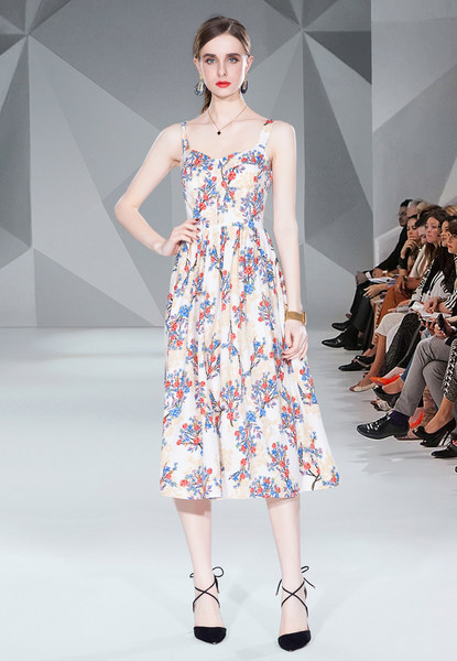 ชุดเดรสเรียบหรูดูแพง เดรสแบรนด์ DG Boutique