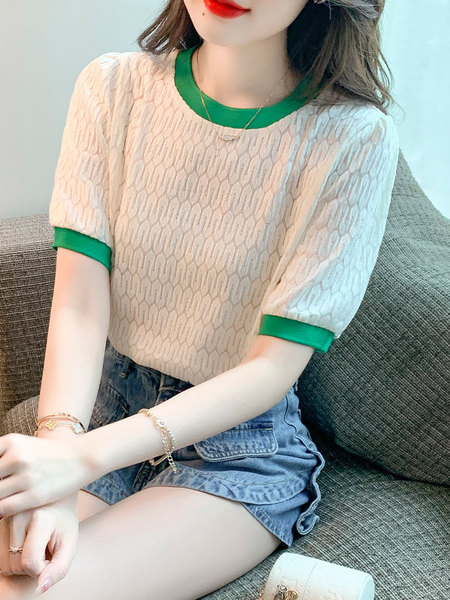 เสื้อลูกไม้ แขนสั้น