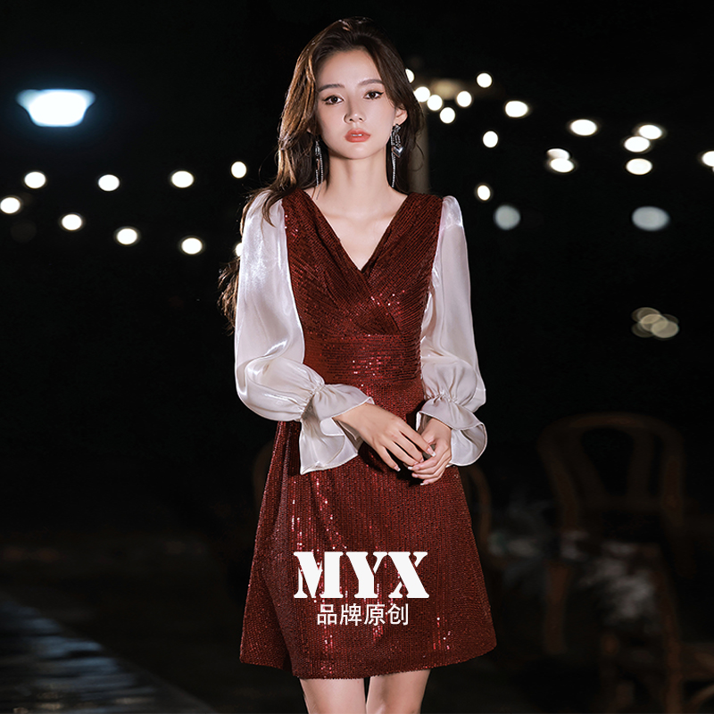 ชุดราตรี ชุดราตรีสวยหรู แบบ ทันสมัย Evening dress