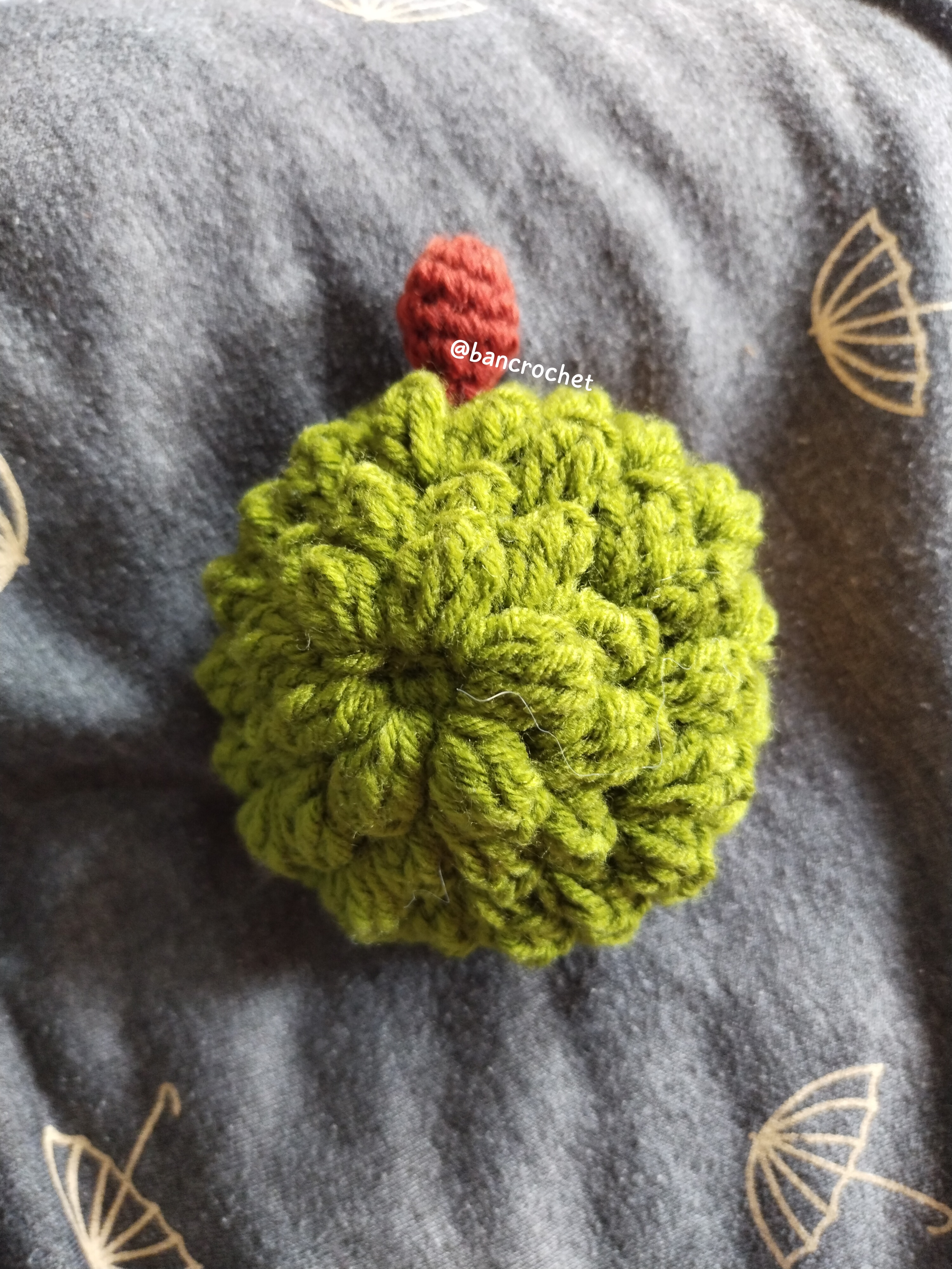 Bancrochet ทุเรียนถักไหมพรม Crochet Durian หลากสี 3*3 inch