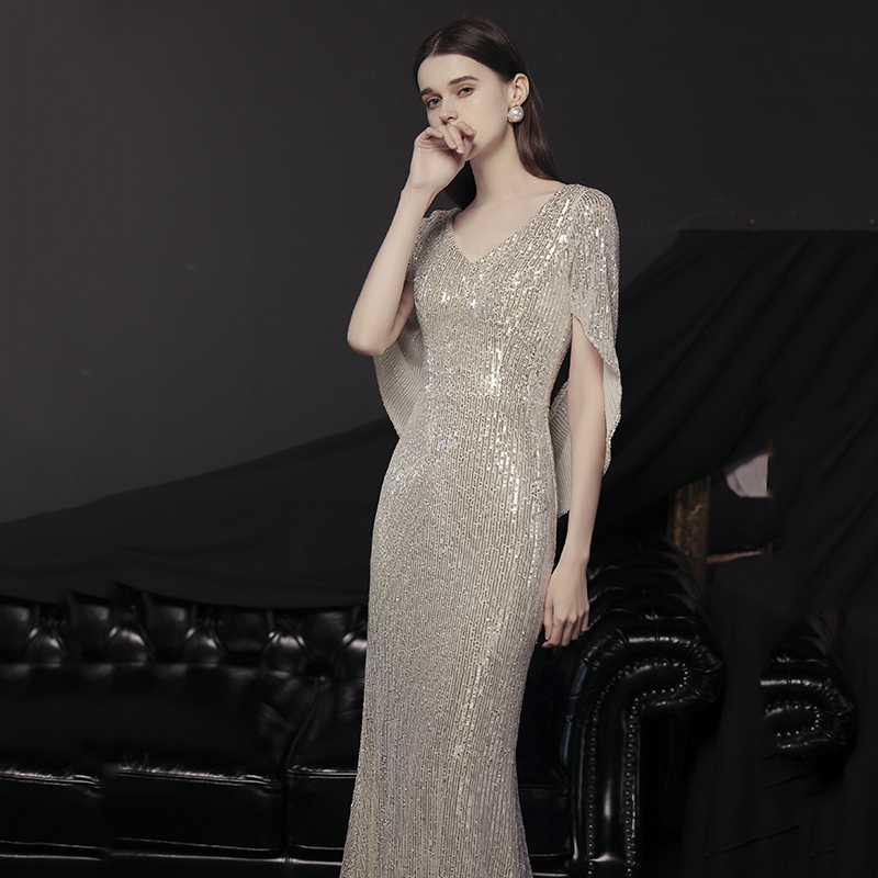 ชุดราตรี ชุดราตรีสวยหรู แบบ ทันสมัย Evening dress