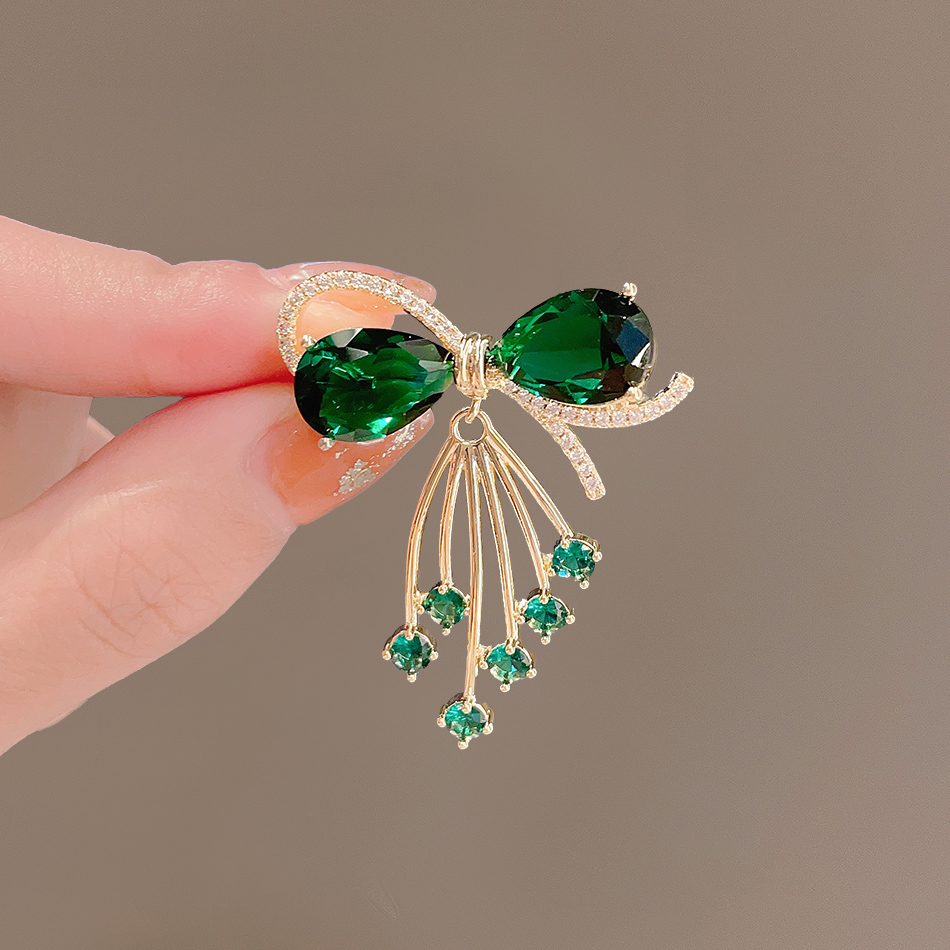 เข็มกลัด เข็มกลัดสวยๆ เข็มกลัดติดเสื้อ Brooch