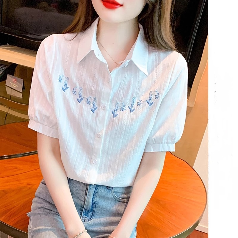 เสื้อเชิ้ตผู้หญิงใส่ทํางาน 390 บาทต่อชิ้น ฟรีค่าจัดส่ง
