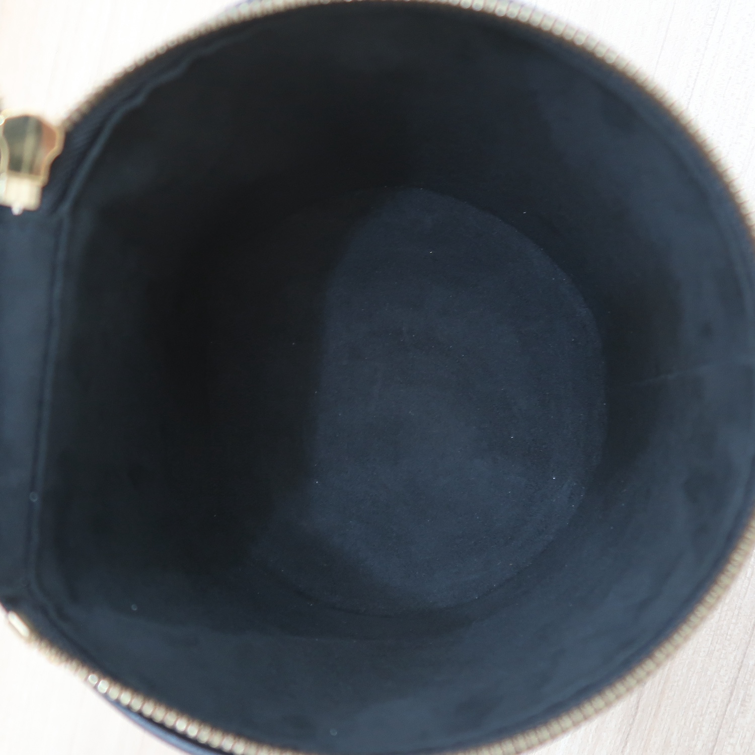 Louis Vuitton Monogram Reverse Cannes