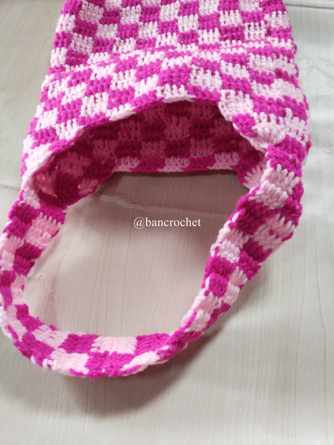Bancrochet กระเป๋าถักลายตาราง Crochet Bag หลากสี 20*20 cm