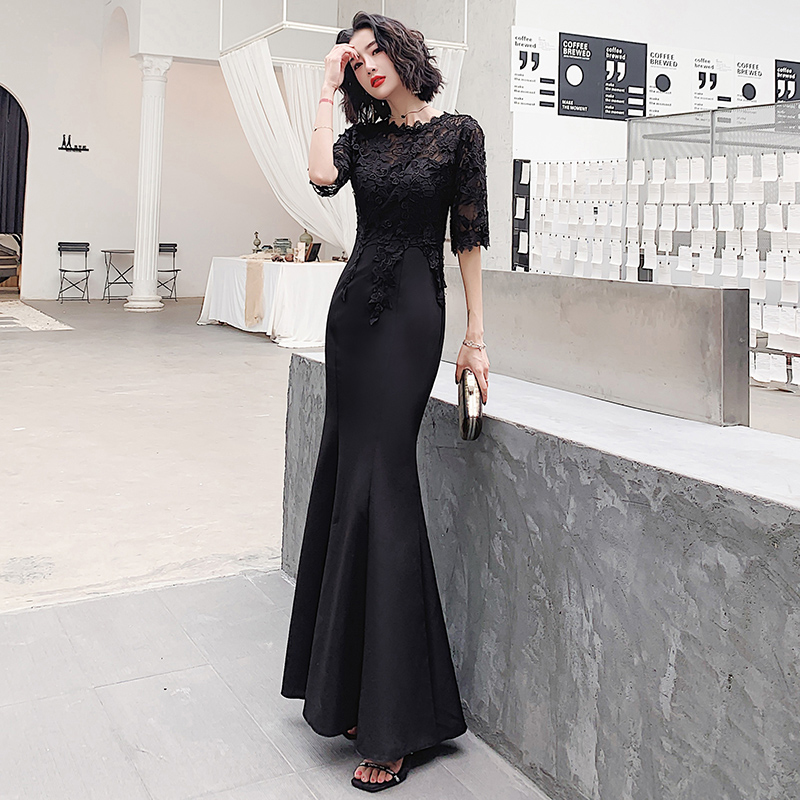 ชุดราตรี ชุดราตรีสวยหรู แบบ ทันสมัย Evening dress