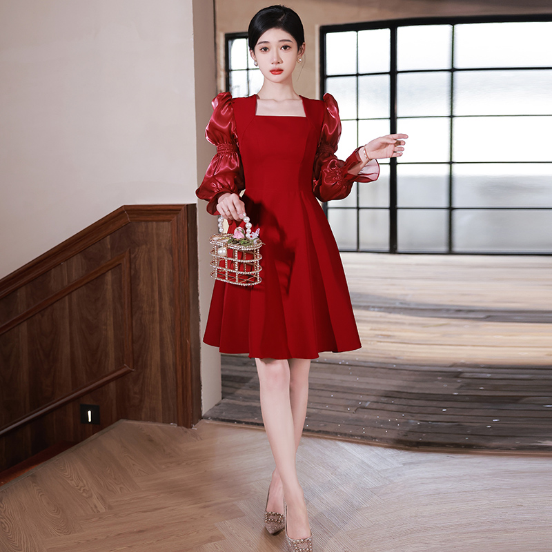 ชุดราตรี ชุดราตรีสวยหรู แบบ ทันสมัย Evening dress