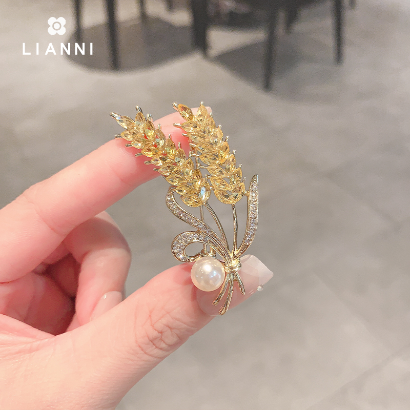 เข็มกลัด เข็มกลัดสวยๆ เข็มกลัดติดเสื้อ Brooch