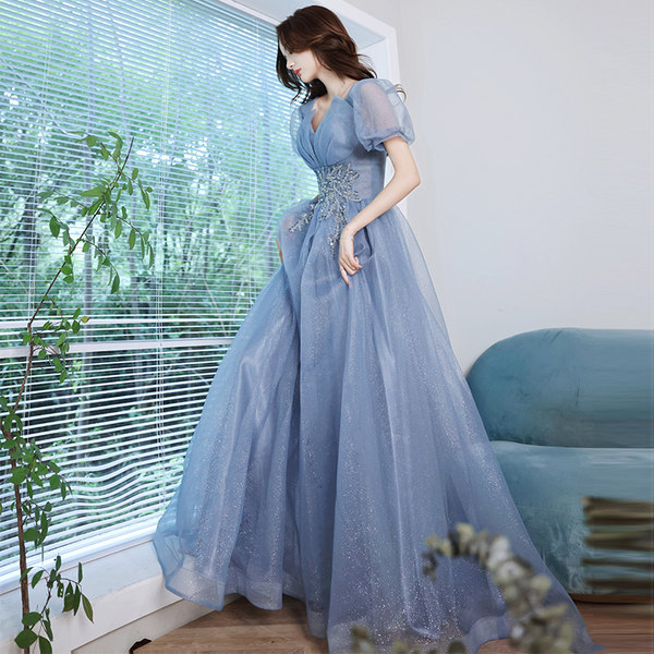 ชุดราตรี ชุดราตรีสวยหรู แบบ ทันสมัย Evening dress