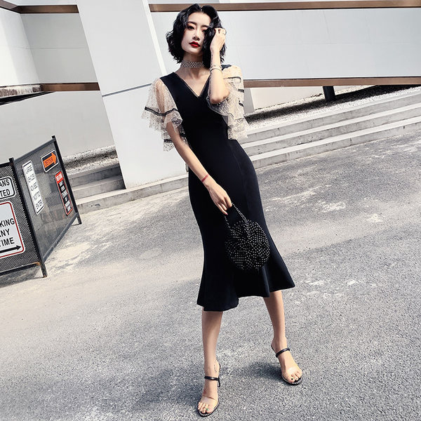 ชุดราตรี ชุดราตรีสวยหรู แบบ ทันสมัย Evening dress