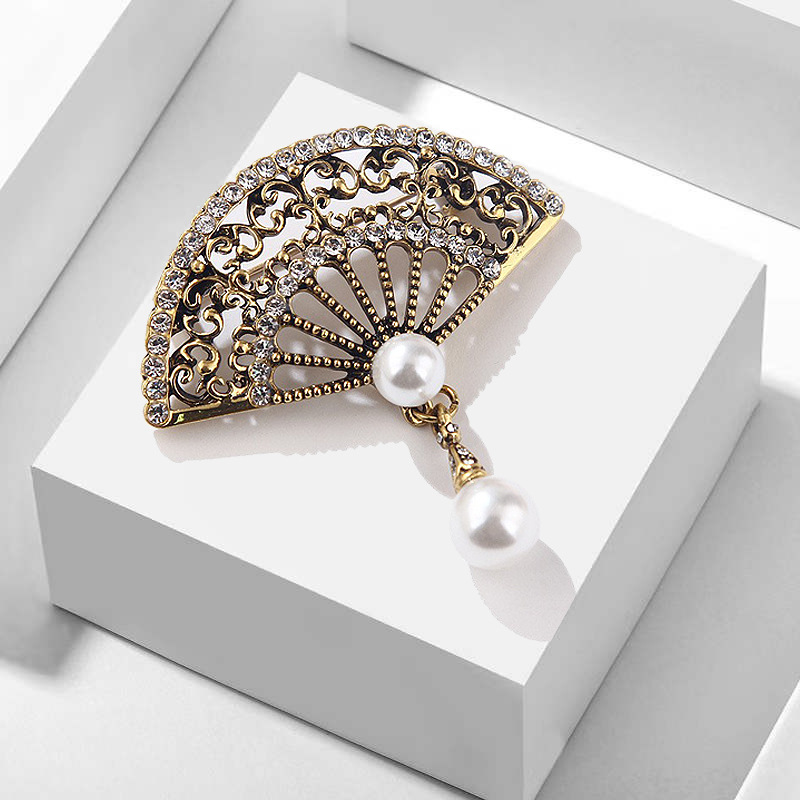 เข็มกลัด เข็มกลัดสวยๆ เข็มกลัดติดเสื้อ Brooch