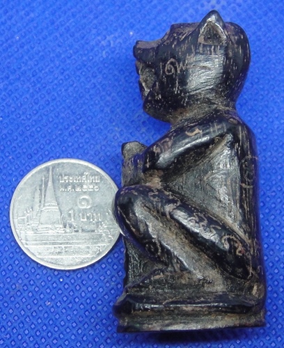 ลิงหน้าโขน