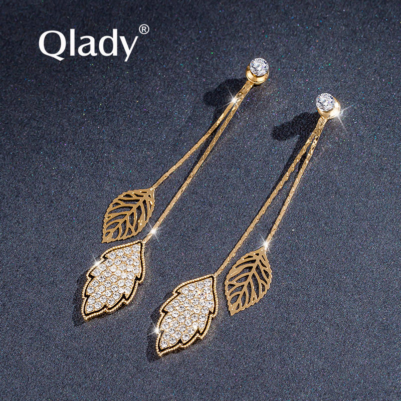 ต่างหู ตุ้มหูแฟชั่น By Qlady