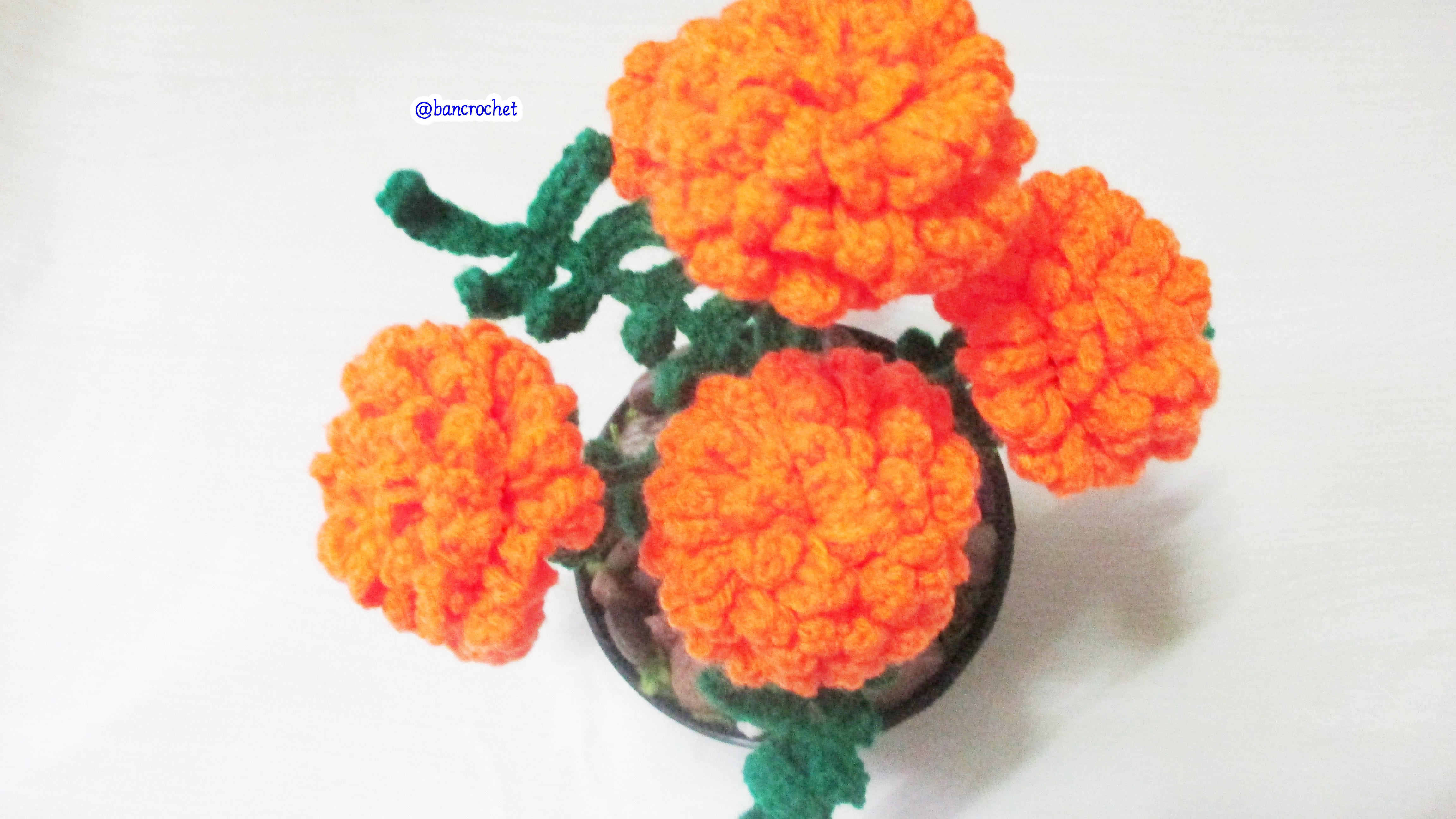 Bancrochet ดอกไม้ถักโครเชต์ ดอกดาวเรือง Marigold Crochet Flowers เหลือง 7 inch