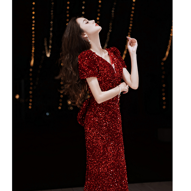 ชุดราตรี ชุดราตรีสวยหรู แบบ ทันสมัย Evening dress