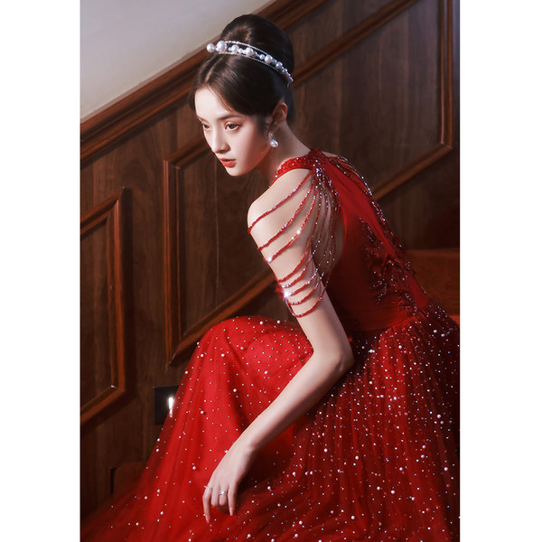ชุดราตรี ชุดราตรีสวยหรู แบบ ทันสมัย Evening dress