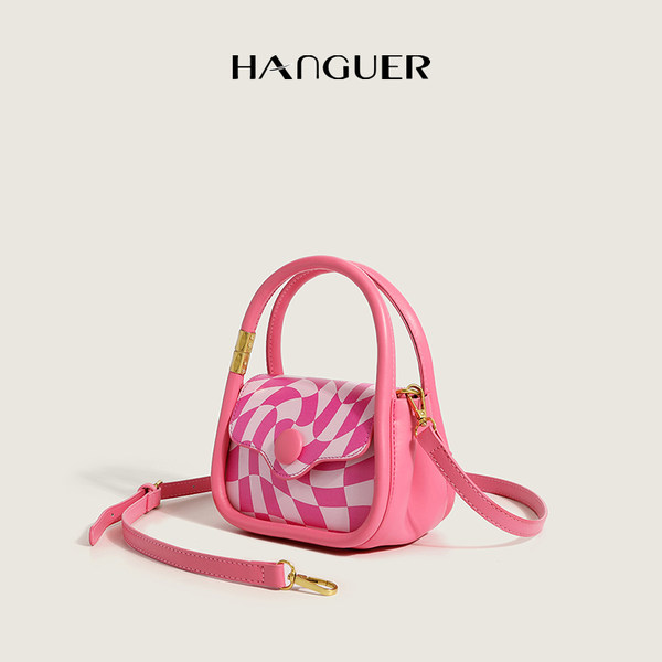 กระเป๋าสะพายข้างผู้หญิง กระเป๋าสะพายสไตล์เกาหลี By HANGUER&CK