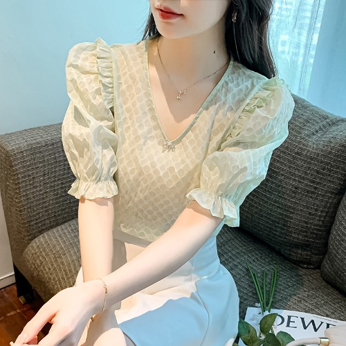 เสื้อเชิ้ตแขนยาววัยรุ่น ลายสวยๆ แบรนด์ YIL AN